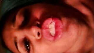 Hakima Beurette suce et avale