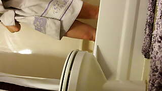 Naked Mom Spy Bathroom Full Frontal