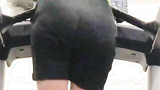 Chubby PAWG On Treadmill!