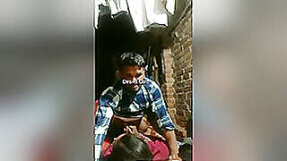 Exclusive- Desi Village Bhabhi Romance And Hard Fucked By Deaver