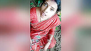 Today Exclusive- Desi Boudi Sucking Dick