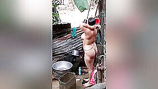 Today Exclusive- Boudi Outdoor Bathing Record In