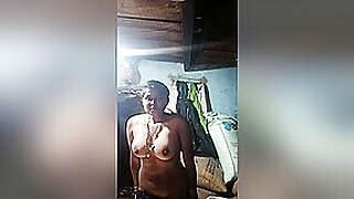Today Exclusive- Sexy Tamil Wife Showing Her Boobs And Pussy
