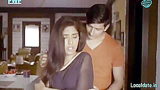 Padhai Ke Bahne Student Ne Apni Teacher Ko Choda Diya - Hot Indian