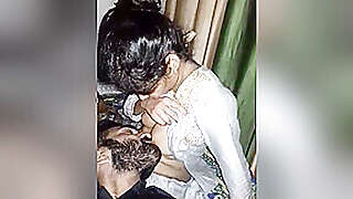 Today Exclusive- Desi Couple Romance And Boob Sucking