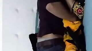 DESI GIRL IN PRIVATE MEETING WITH bf
