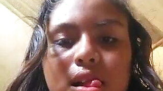 Bengali Hot Girl Boobs And Pussy Show... Bhabi Pussy Show..