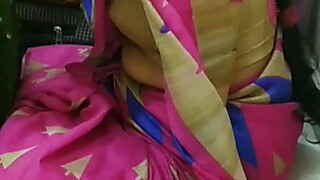 City bhabhi saree navel show