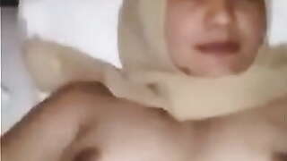 Saba Bashir sexy girl Pakistani desi leek