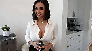 Fucked the BIG TITTY Secretary the whole office fantasizes about - Hailey Rose