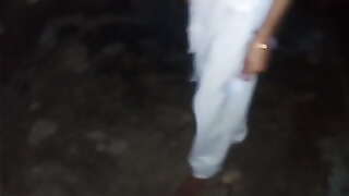 First time vergin indian girlfriend outdoor hindi sex video