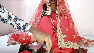 नयी नवेली हाॅट सेक्सी देसी दुल्हन कि सुहागरात