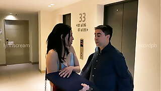 I share a bed with my boss by mistake and we end up fucking - LynnScream