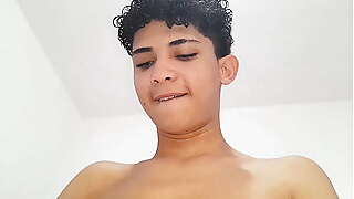 Transando com a gostosa Milf e gozando na sua boca