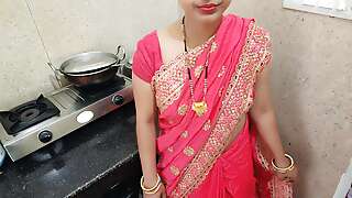 Hot indian desi bhabhi ko phali baar choda muskaan bhabhi ki newly Saadi ke baad boyfriend ne badroom me choda mms leak