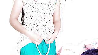 Full video - Jija saali Beautiful hot girl Priya first time sex with StepSister with Hindi Audio Indian sex